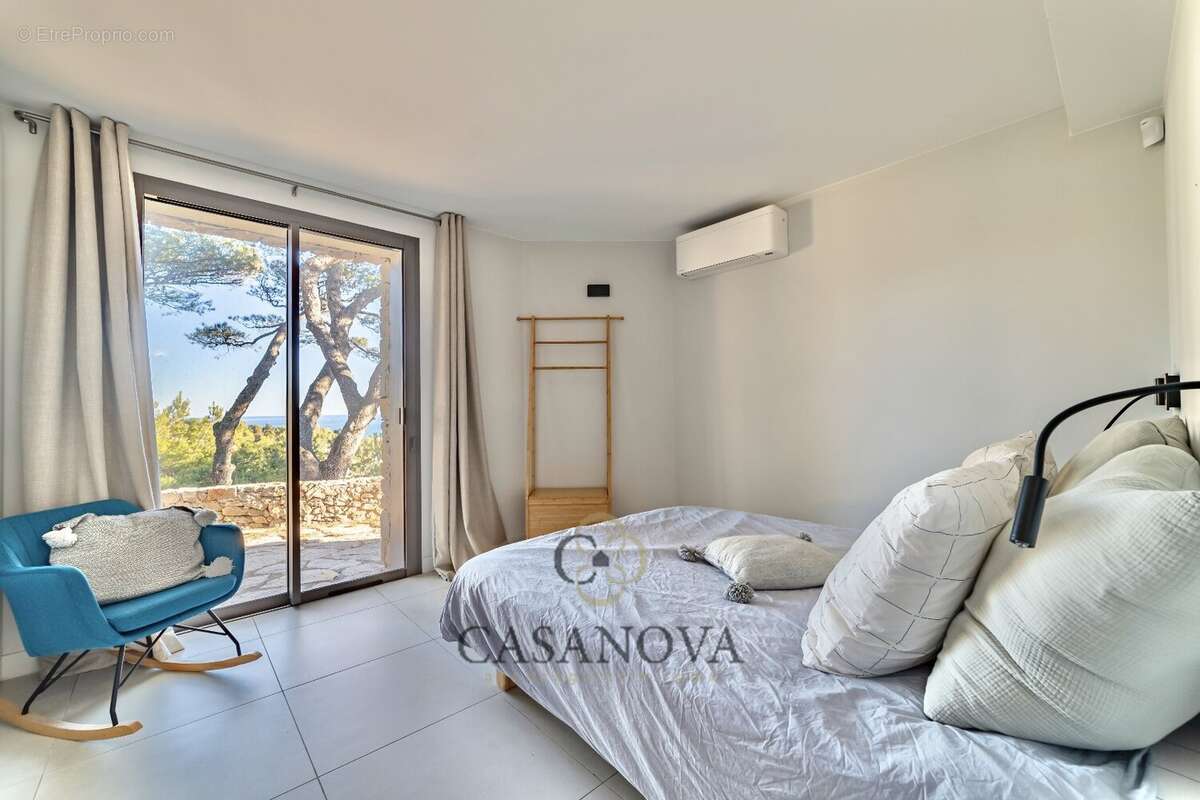 Villa contemporaine vue mer avec piscine et appartement indépendant à Sète Mont Saint-Clair - photo 20