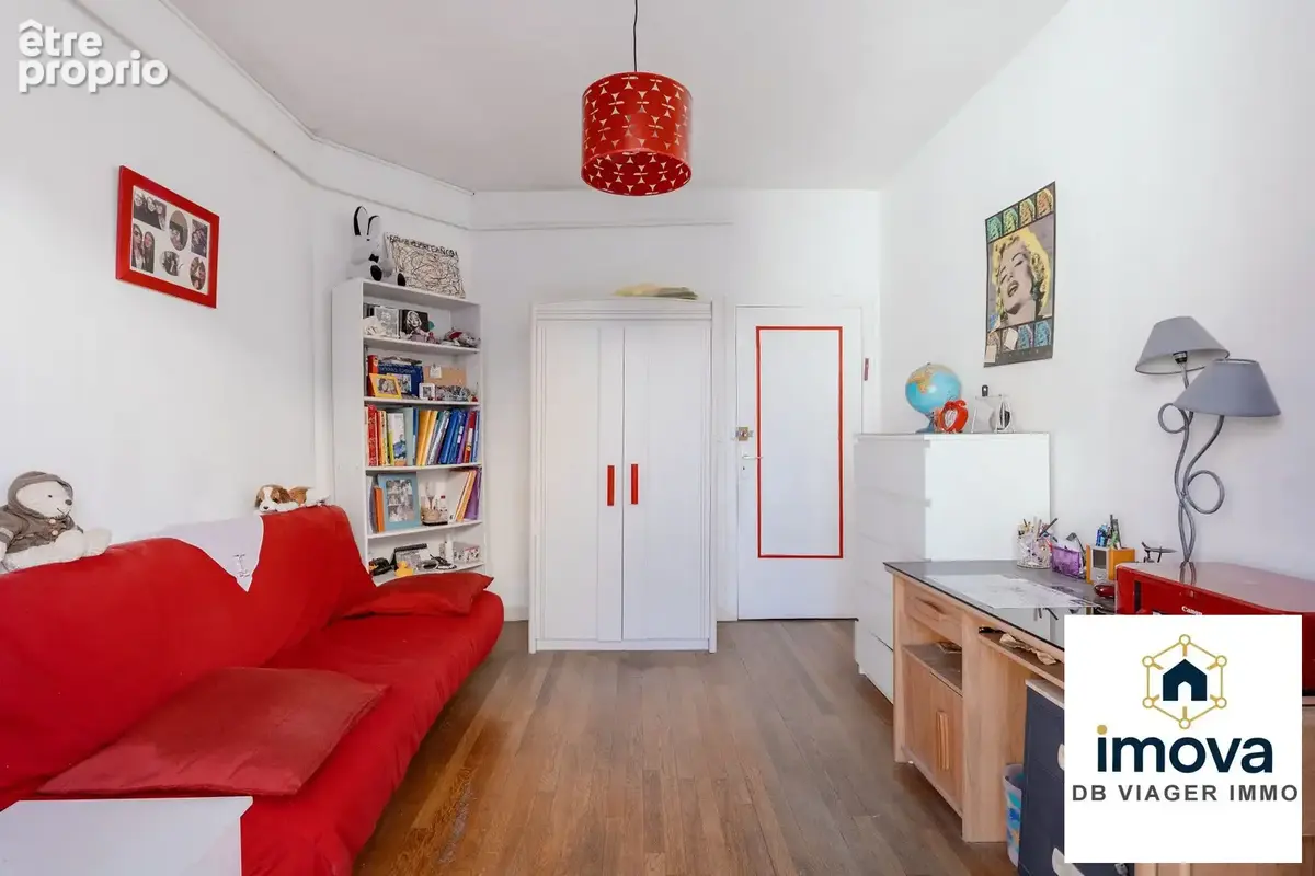Appartement 4 pièces 81 m² à vendre à Vichy (03200) - photo 4