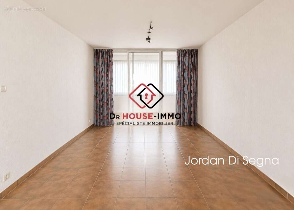 Appartement 85 m² à Toulon  - photo 9