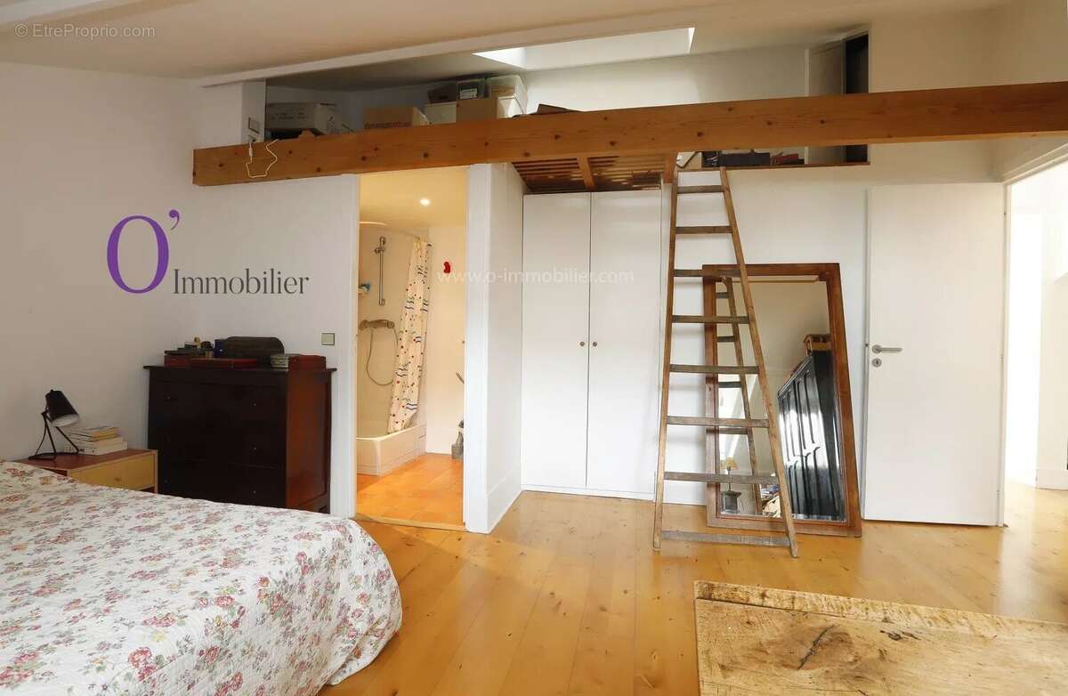 Appartement à PARIS-11E