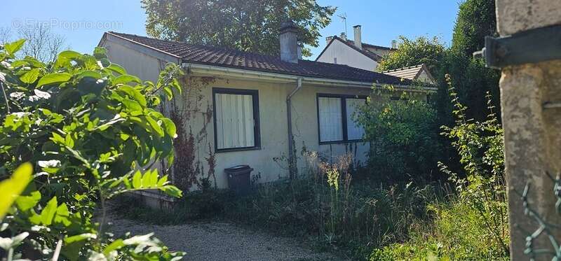 Maison à SAINT-REMY-LES-CHEVREUSE