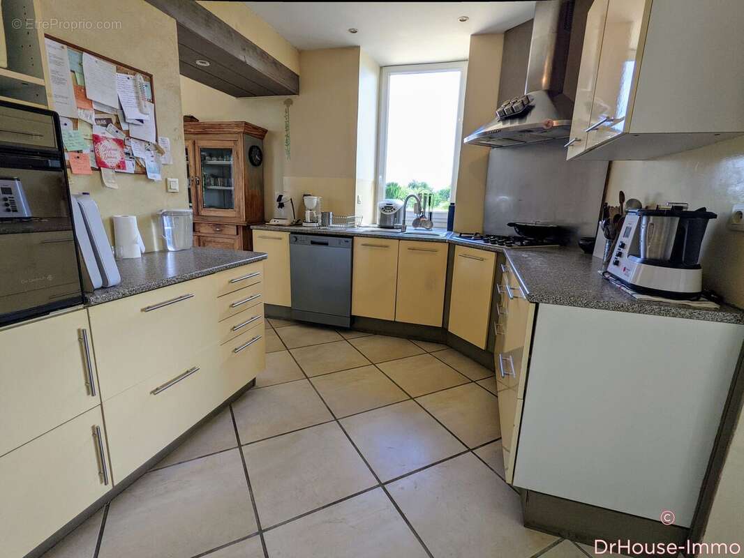 Maison 333 m² à Grandcamp-Maisy  - photo 15