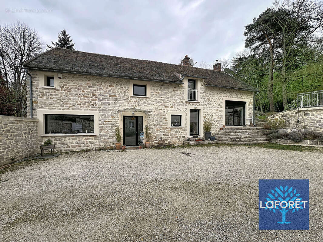 Maison à BOUTIGNY-SUR-ESSONNE