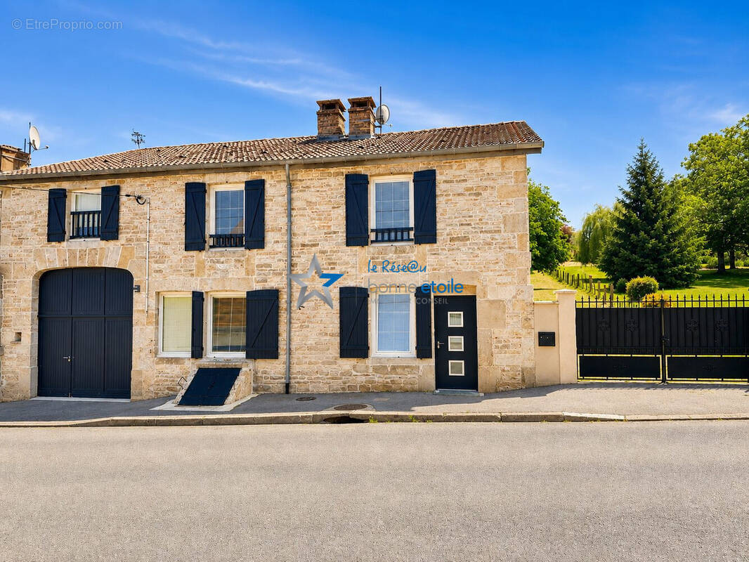 Maison à ESNOUVEAUX