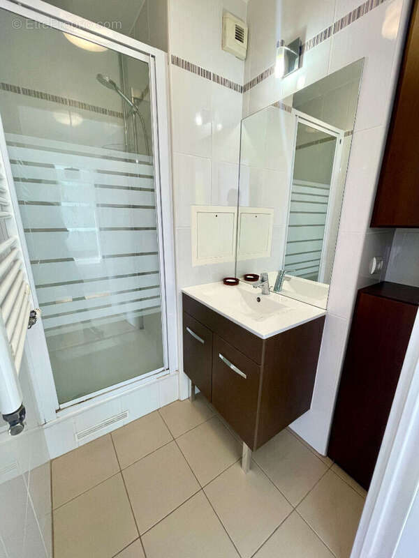 Appartement à COLOMBES