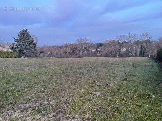 Terrain à MORMOIRON