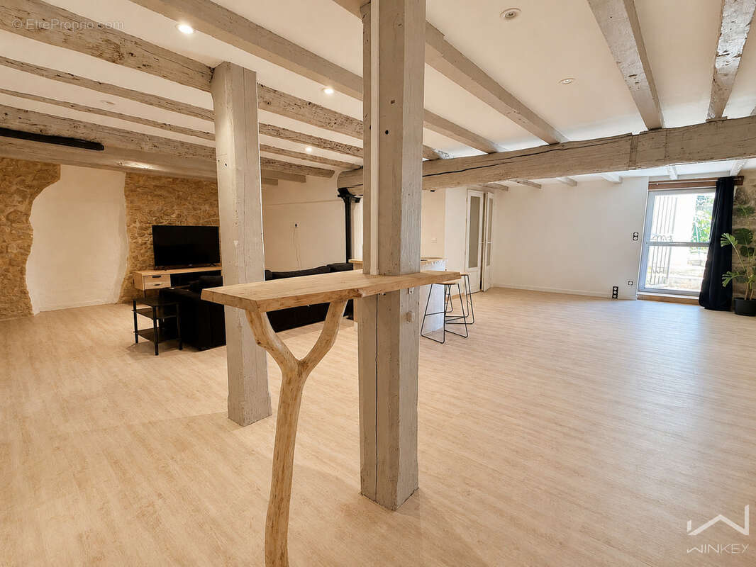 Appartement à BOLLENE