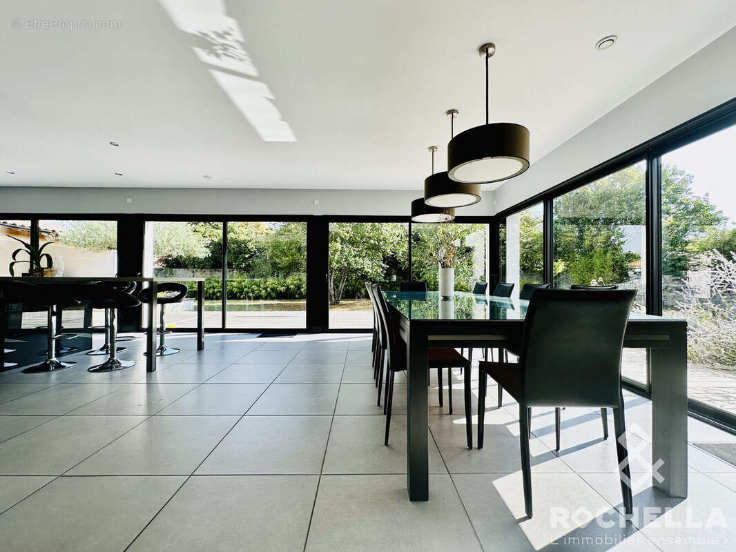 Maison à ASNIERES-LA-GIRAUD