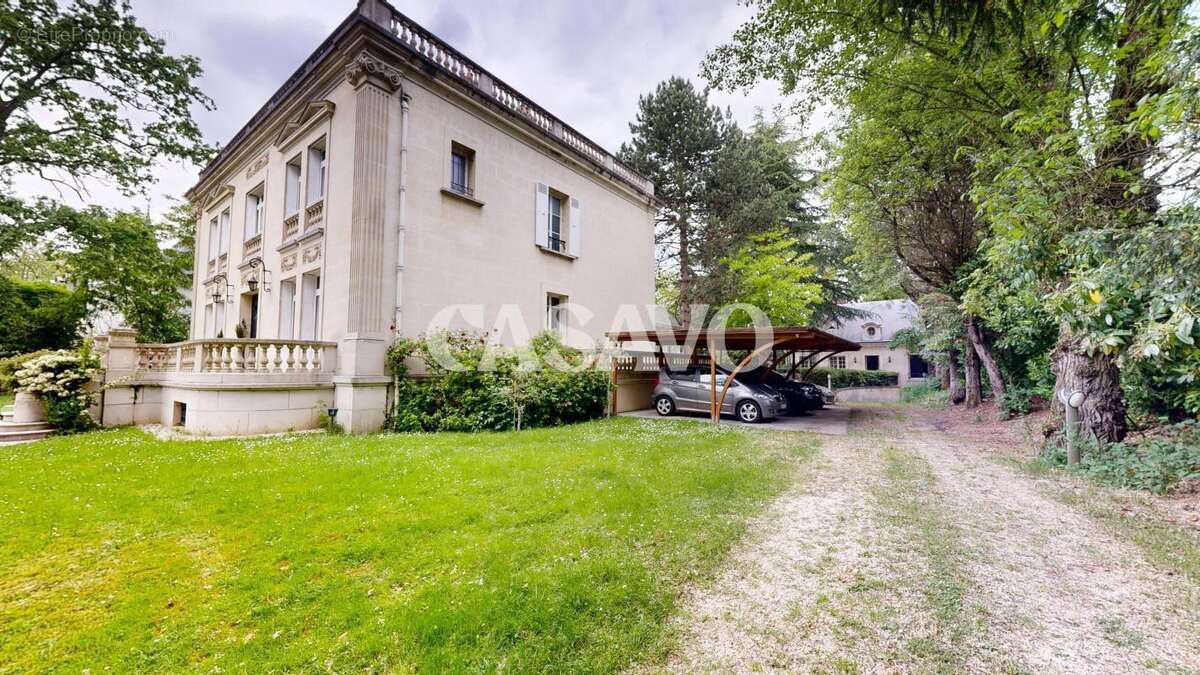 Maison à FONTENAY-SOUS-BOIS