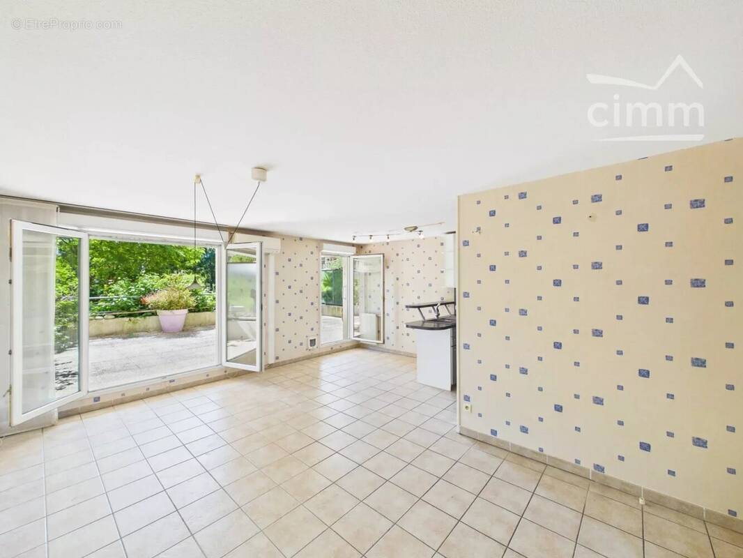 Appartement 4 pièces avec terrasse de 50 m² - photo 2