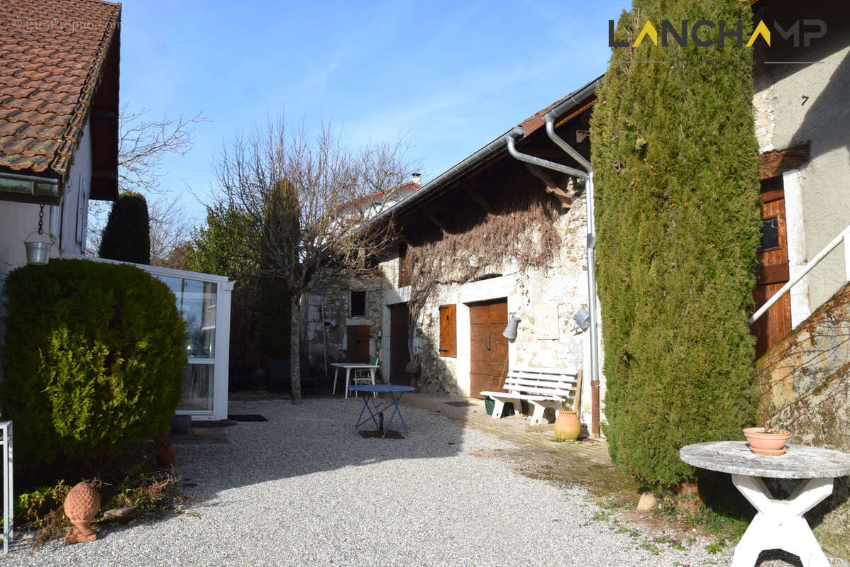 Maison à ANGLEFORT