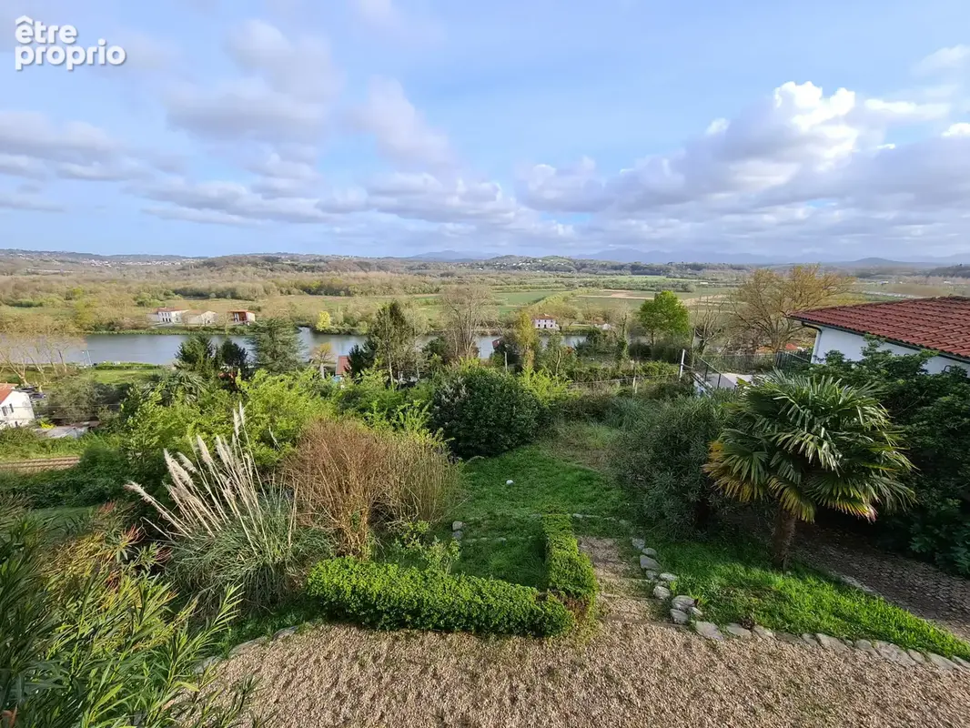 Bayonne   maison d’architecte dans un environnement privilégié - photo 7
