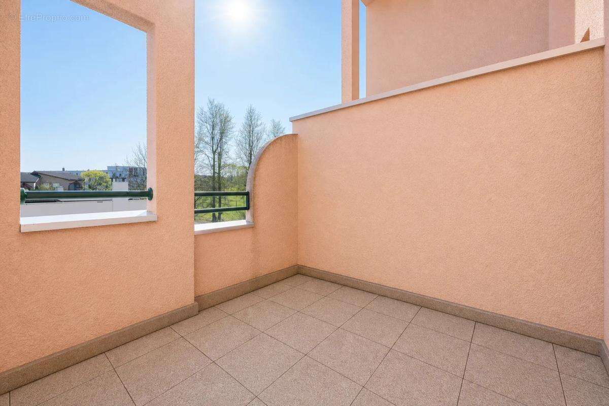 Appartement spacieux avec terrasse à Cergy - photo 10