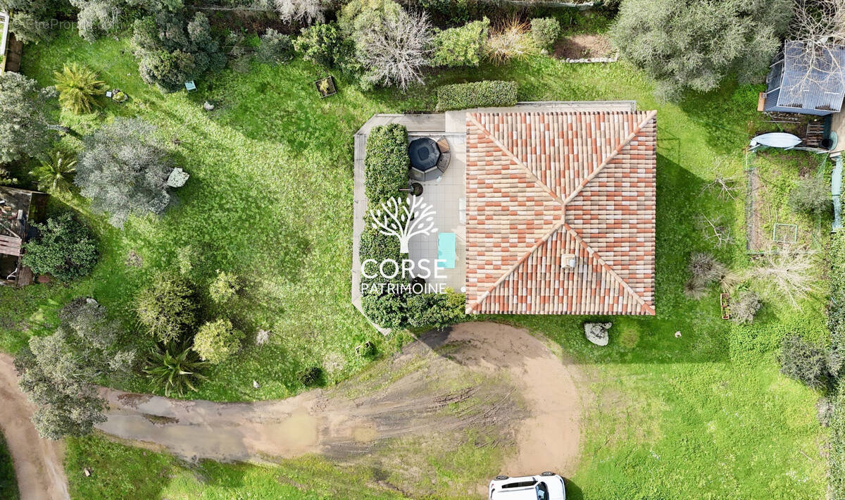 Maison à PORTO-VECCHIO