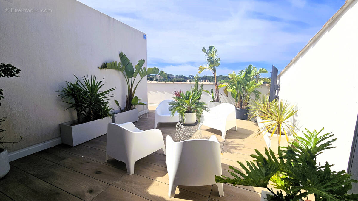 Appartement à SANARY-SUR-MER