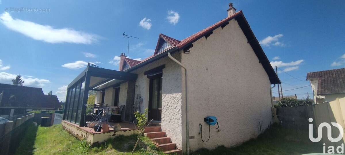 Photo 2 - Maison à SALBRIS