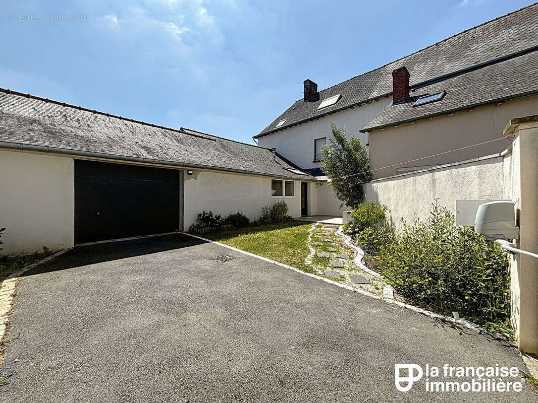 Maison à PLEUMELEUC