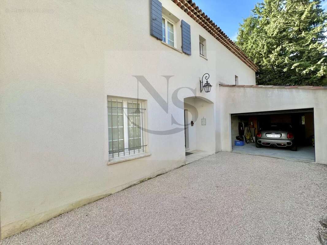 Maison à AIX-EN-PROVENCE