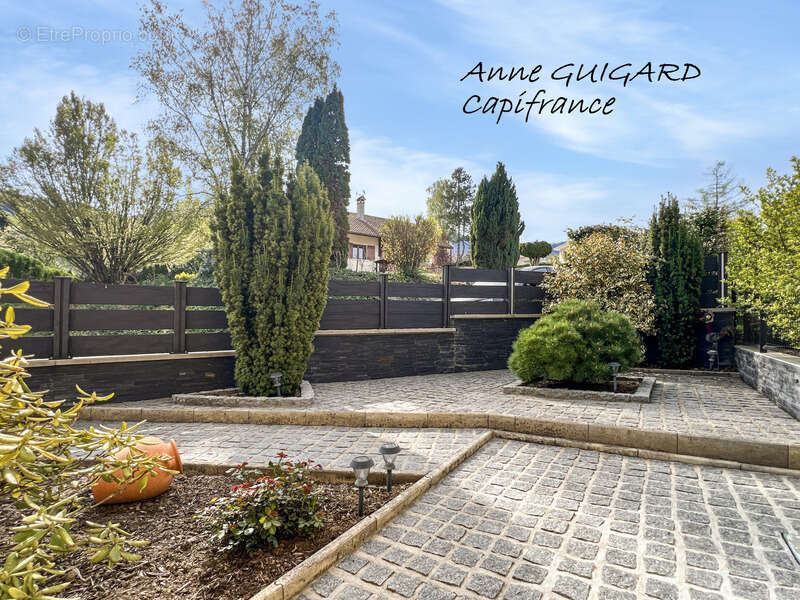 Maison à ARCHAMPS