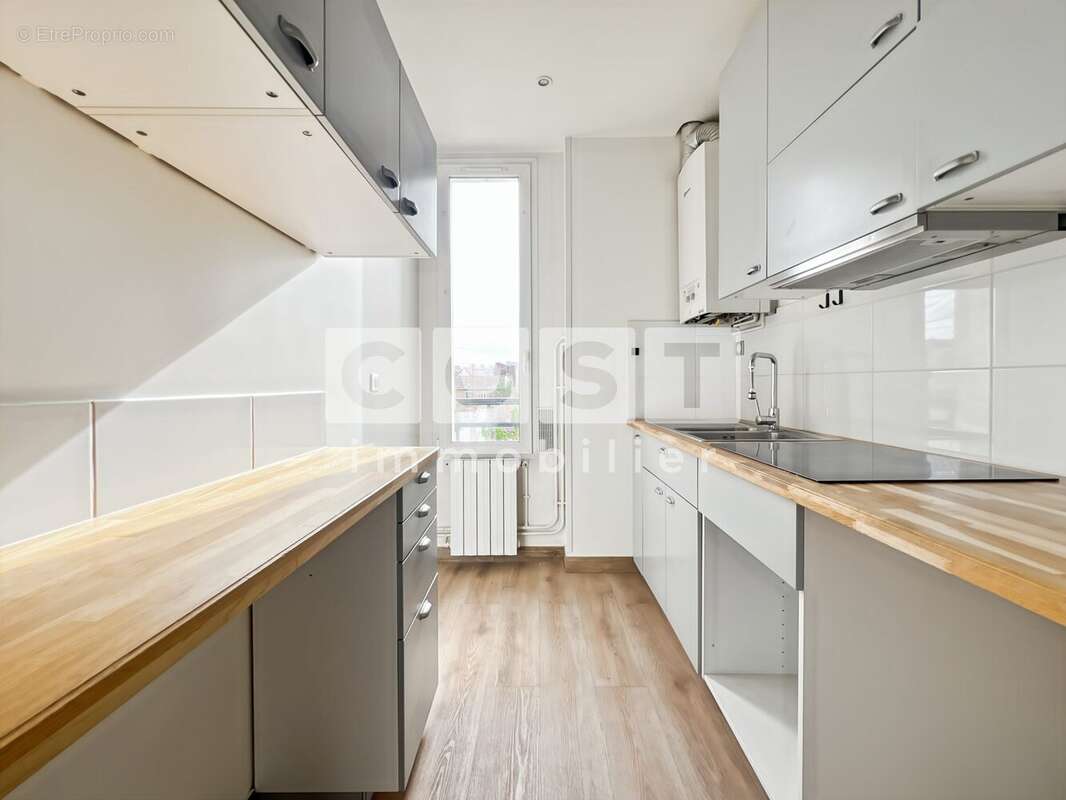 Appartement à ASNIERES-SUR-SEINE