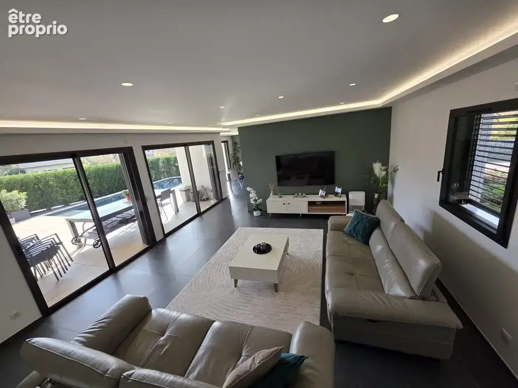 Maison de standing avec piscine - photo 8
