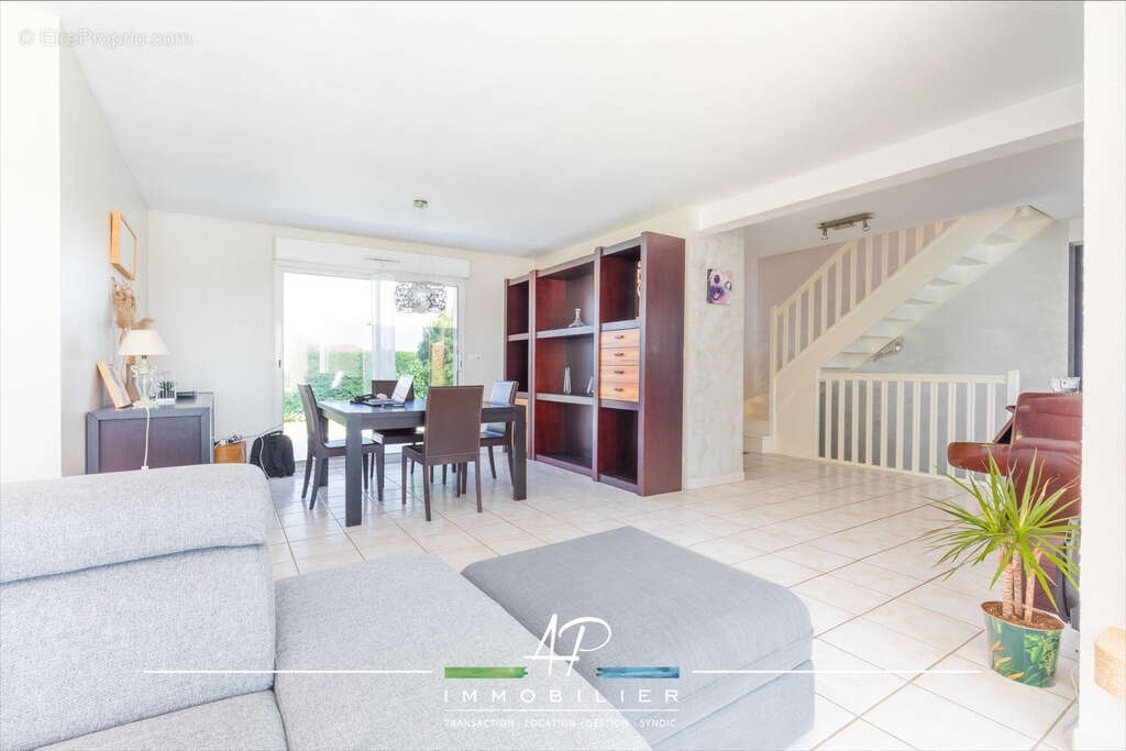 Maison à MARSANNAY-LE-BOIS