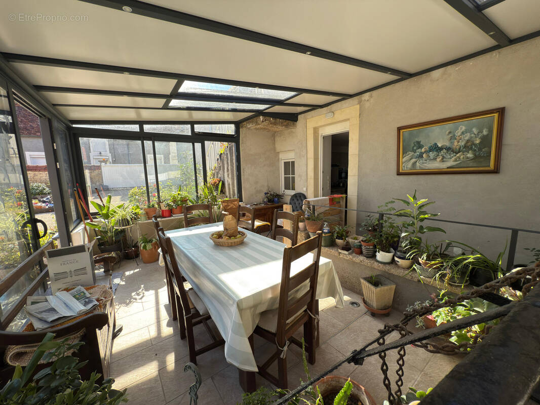 Maison à OUROUER-LES-BOURDELINS