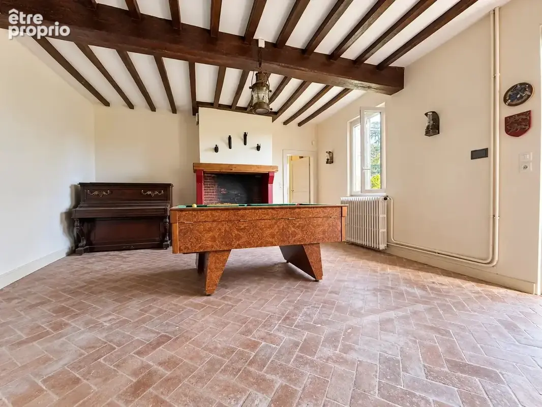 Magnifique longère F8 de 260 m2 avec Dépendances - photo 8