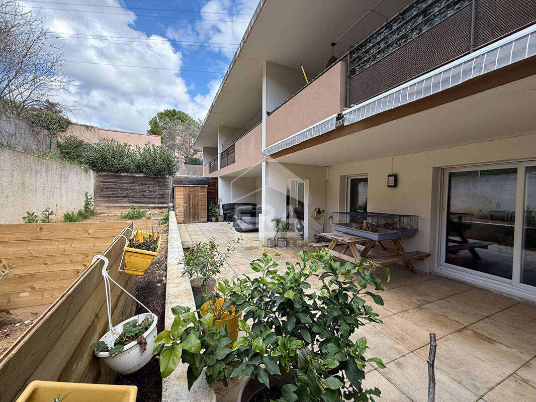 Appartement à MARSEILLE-11E