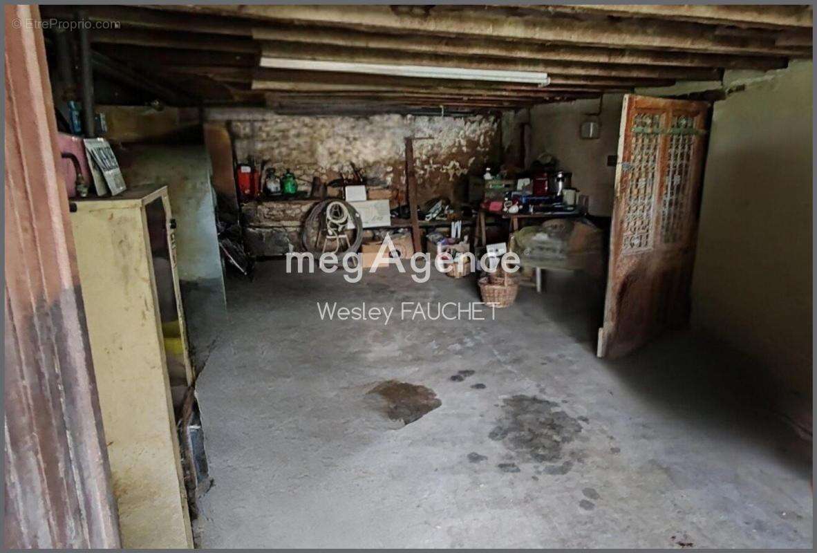 Maison à PALLUAU-SUR-INDRE