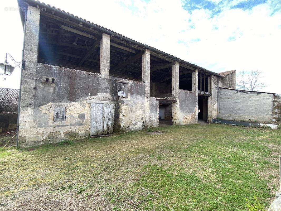 Maison à SAINT-SAVIN