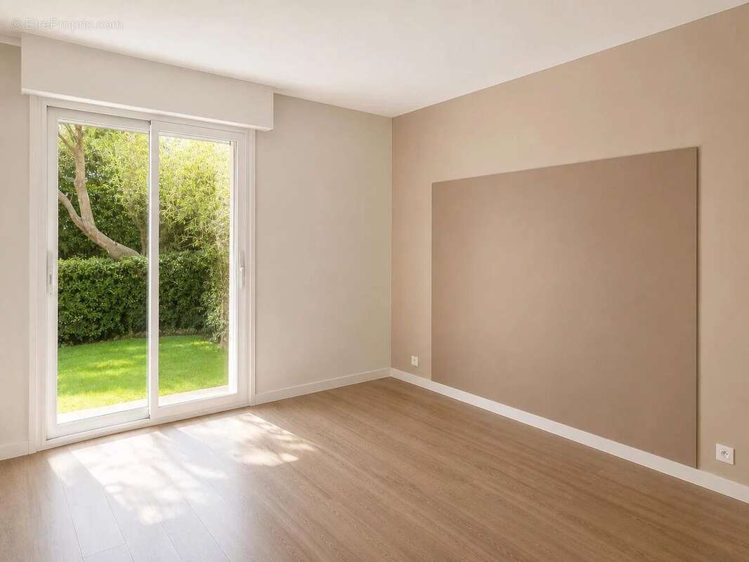 Nice Ventabrun – 4 pièces en rez-de-jardin avec vue mer, piscine, 2 stationnements - photo 9