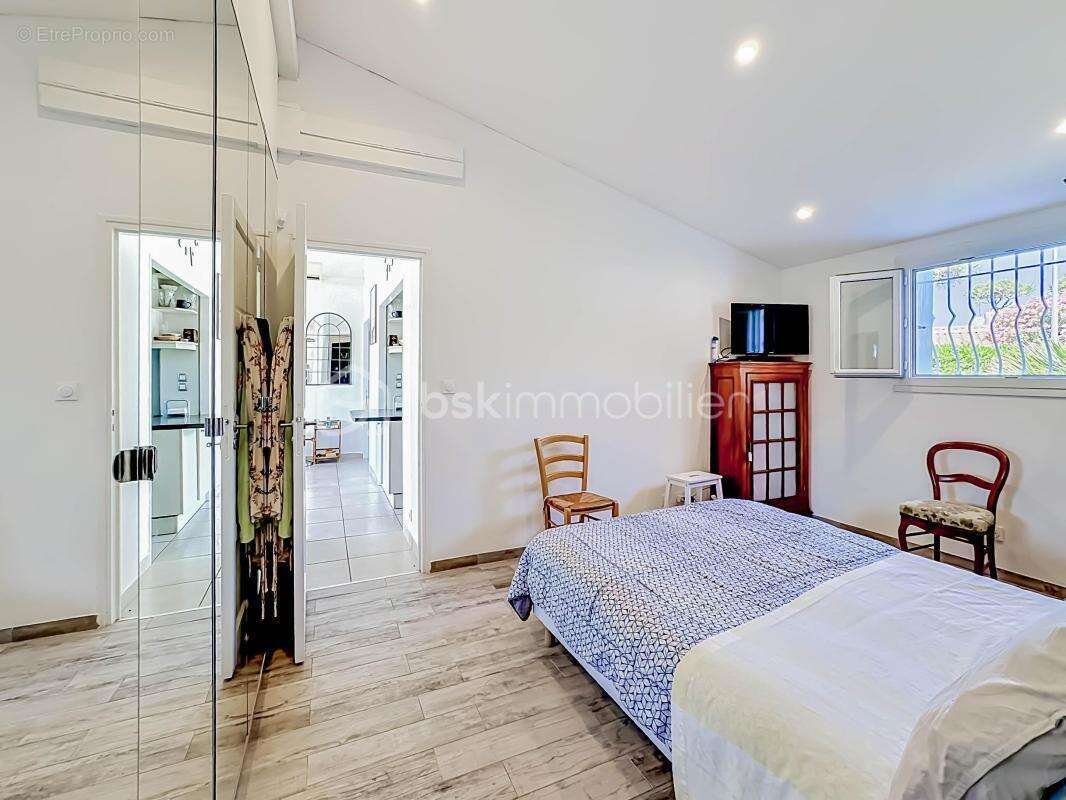 EXCLUSIVITÉ *** Villa T5 en Plain Pied, Sans vis à vis, sans travaux, Rive Droite à PALAVAS *** - photo 14