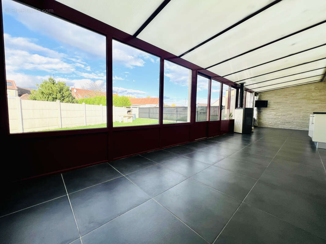 Maison à EVIN-MALMAISON