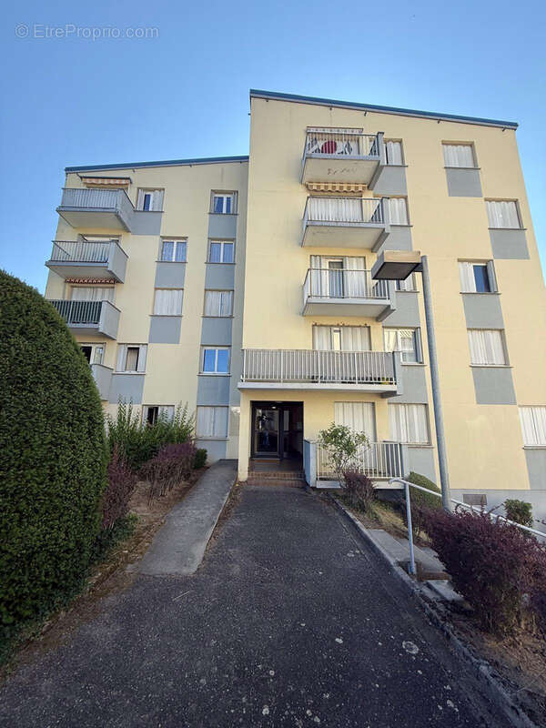 Appartement à THIERS