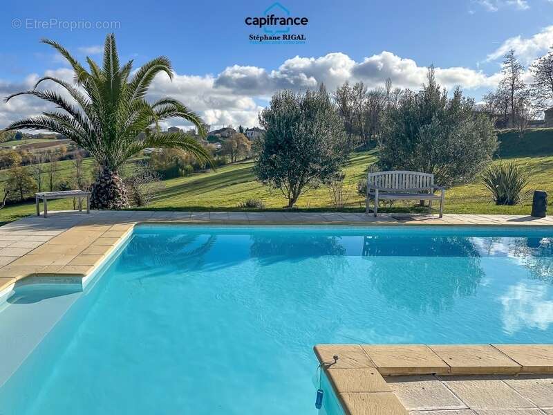 Maison à MONTESQUIEU