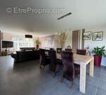 Maison à LE PERRAY-EN-YVELINES