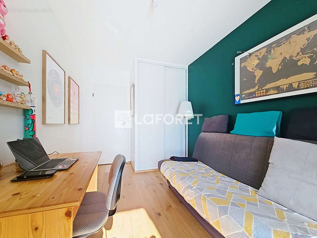 Appartement à BUSSY-SAINT-GEORGES