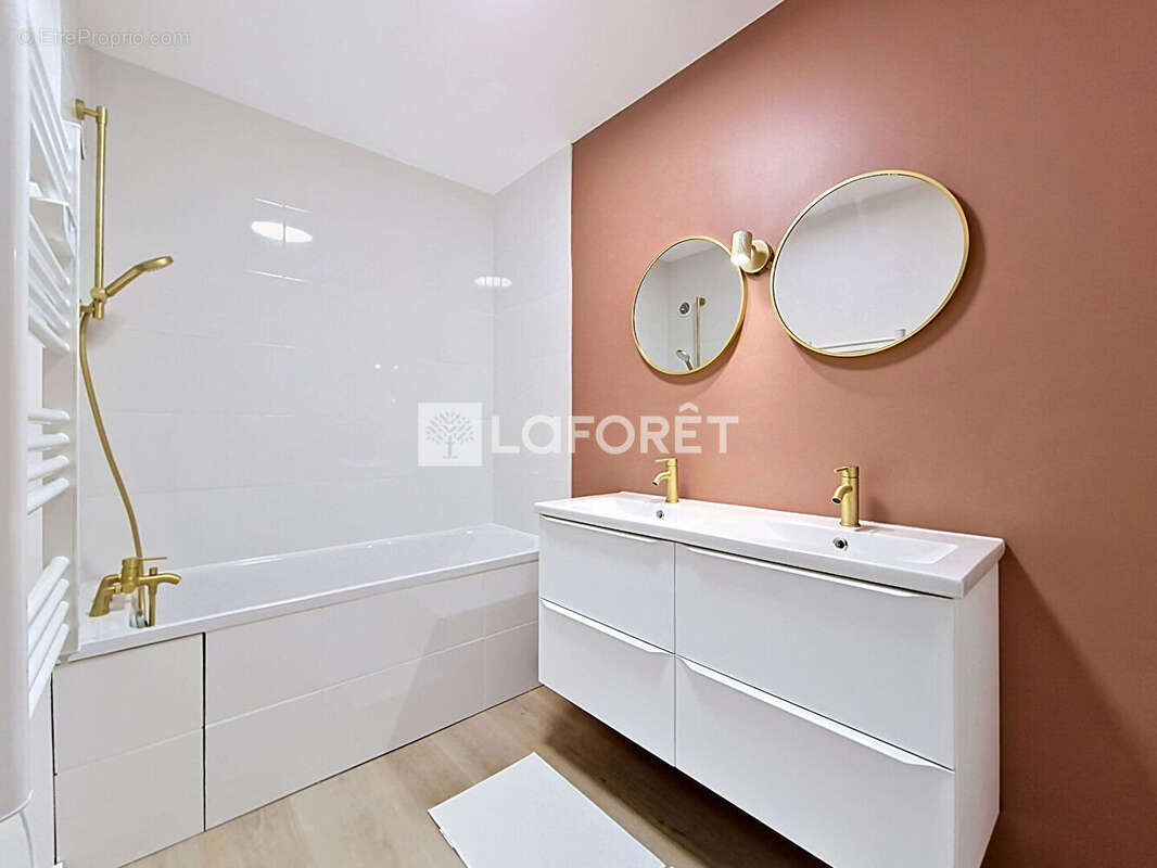 Appartement à CALUIRE-ET-CUIRE