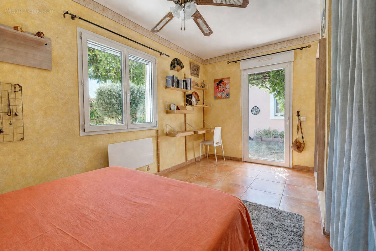 Maison 186m² à saint-sulpice-la-pointe - photo 12