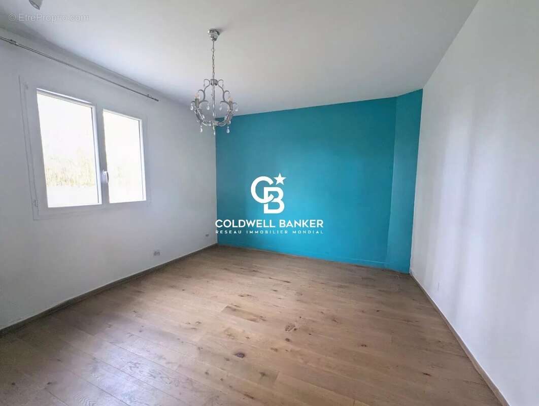 Maison à AZAY-SUR-CHER