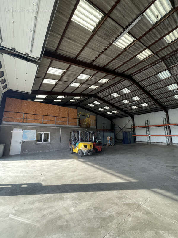 Commerce à FROTEY-LES-LURE