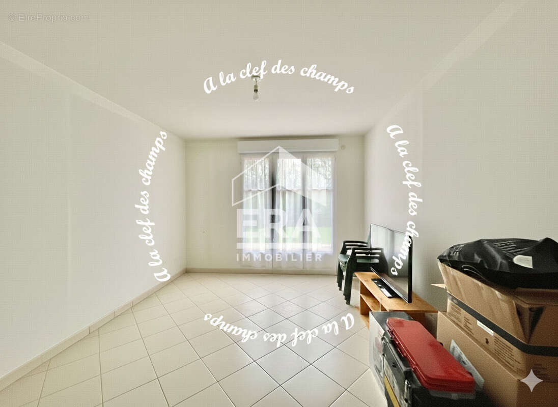 Maison à LES MOLIERES