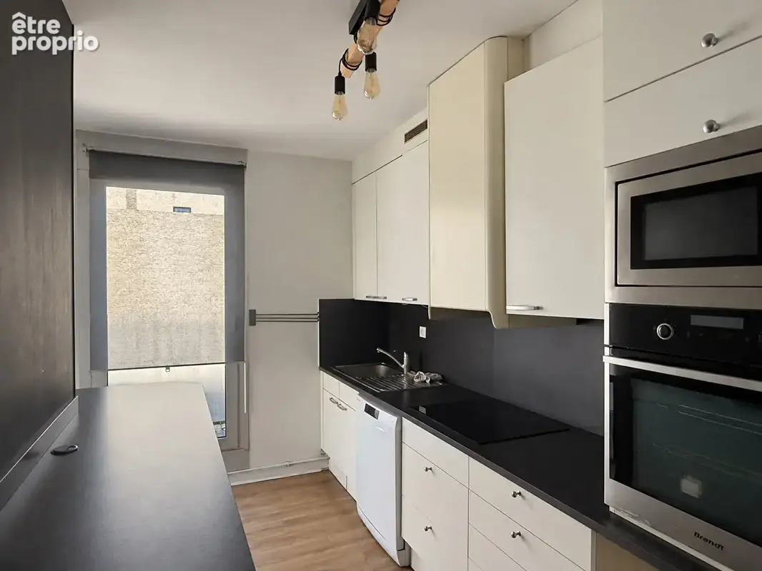 CLERMONT-FERRAND / Hyper-Centre appartement à vendre en étage élevé avec terrasse ! - photo 5