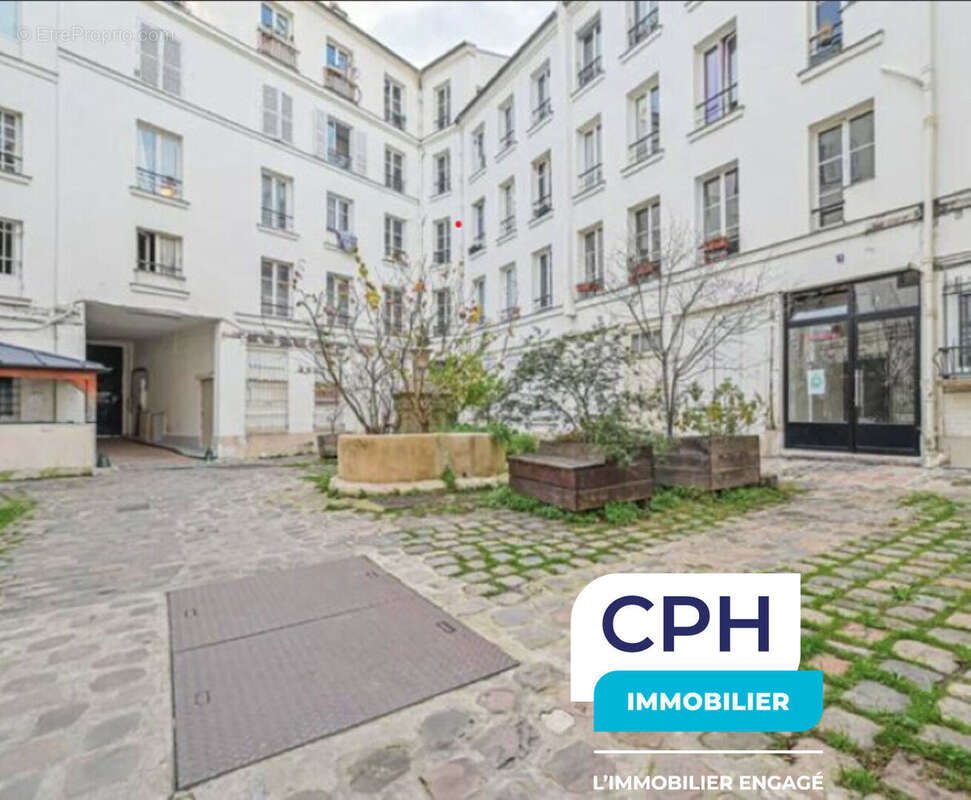 Appartement à PARIS-18E