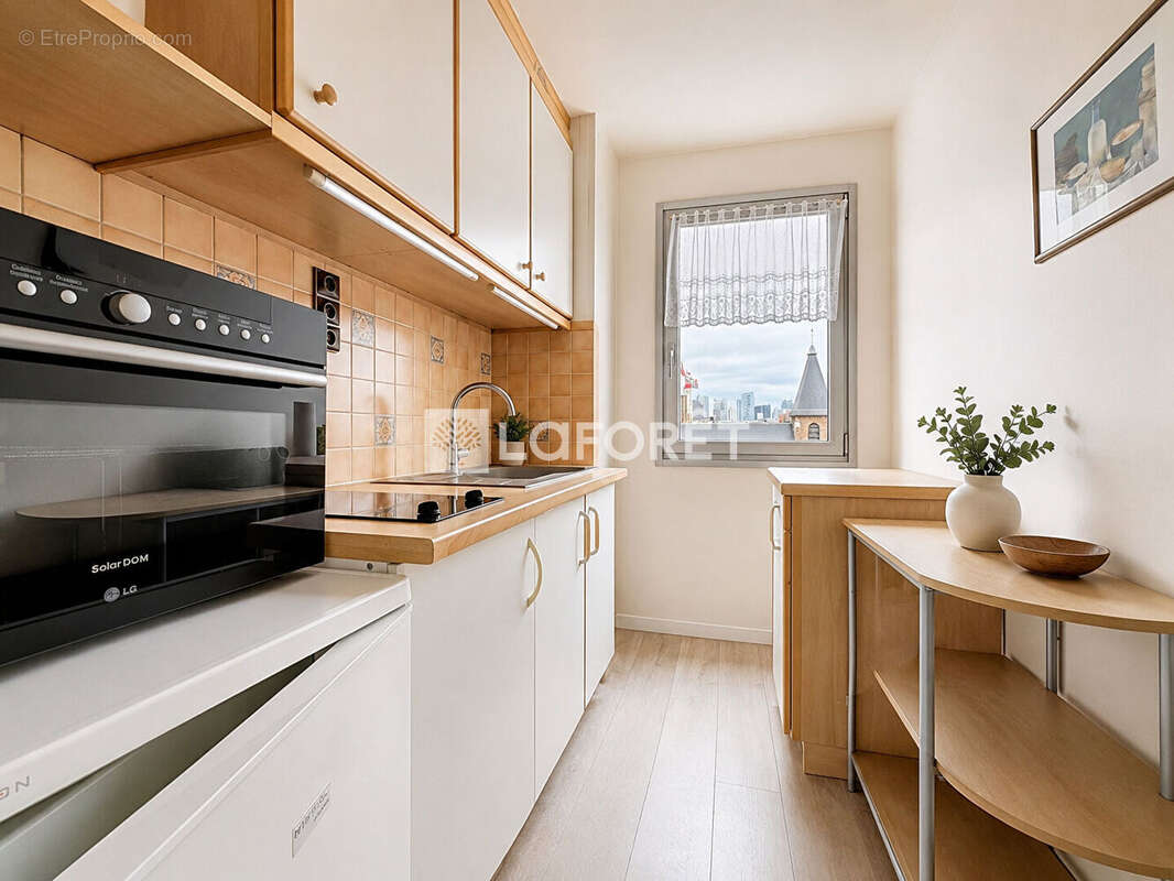 Appartement à SURESNES