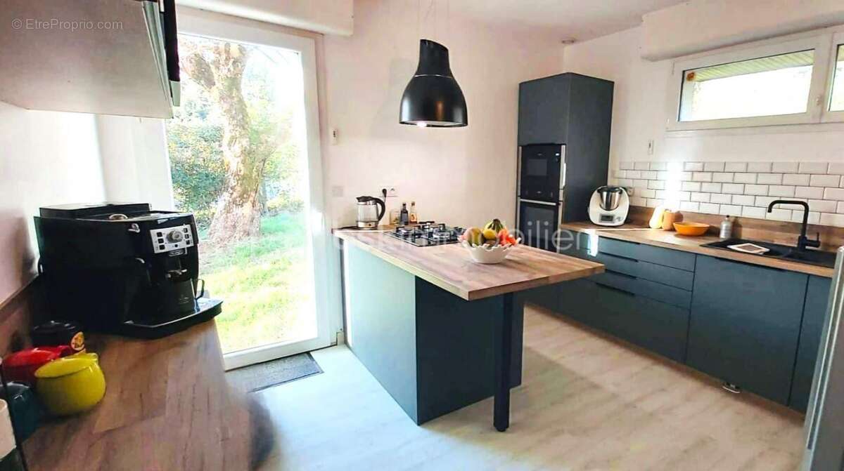 Maison à SAINT-MALO-DE-PHILY