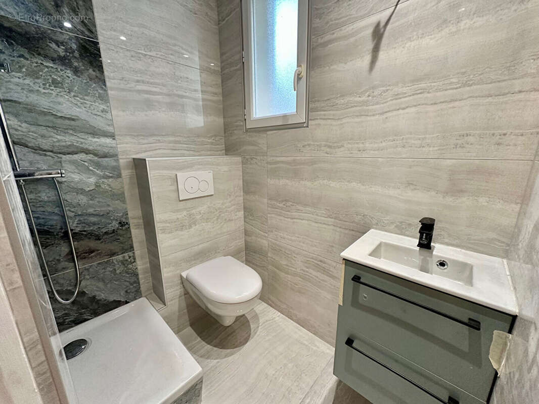 Appartement à IVRY-SUR-SEINE