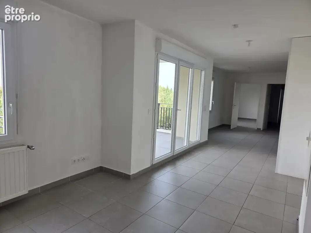 A vendre en exclusivite t2 de 50 m2 environ avec terrasse avec 2 places de parkings privatif - photo 9