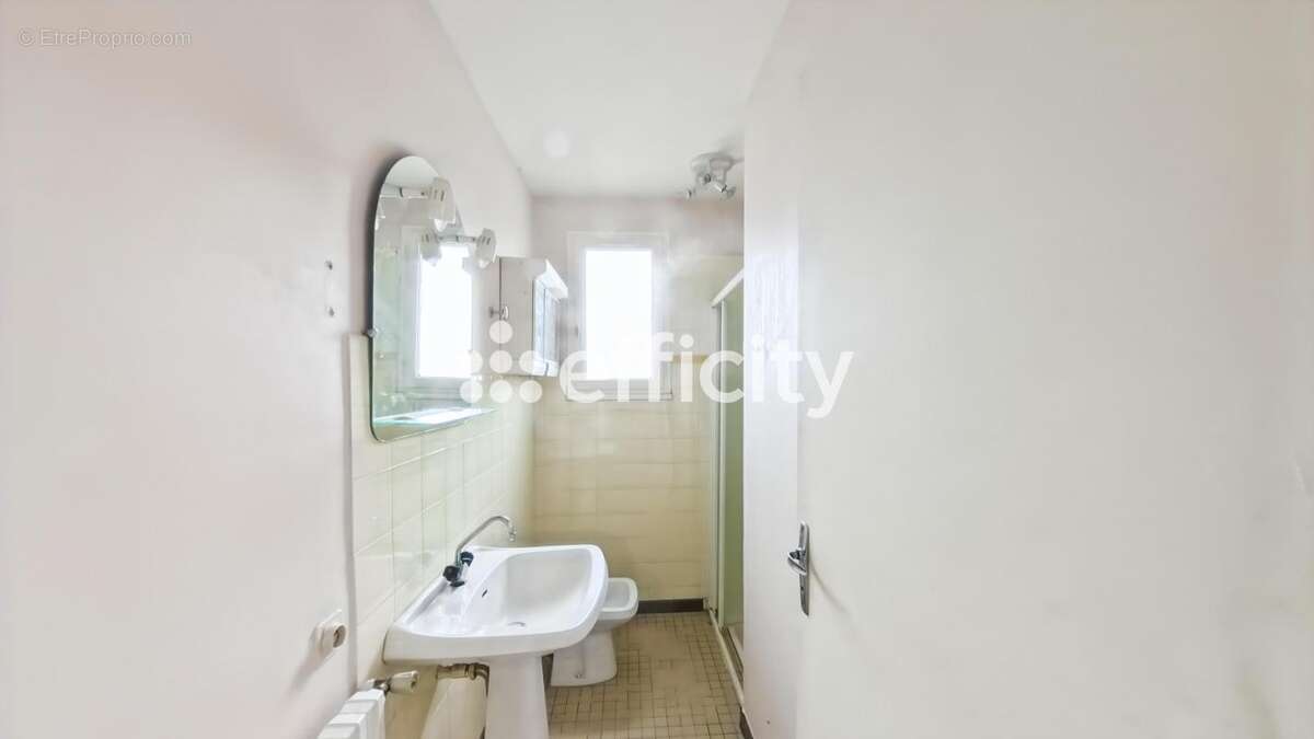 Maison à SAINT-PARDOUX-ISAAC